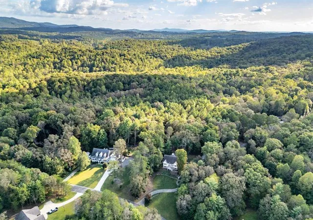 Photo 19 of Single family home for sale at 409 Owensby Ml Dr, Ellijay, GA 30536 | MLS# 7836275 | Listing updated on 2026-09-12