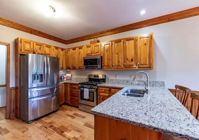 Photo 4 of Single family home for sale at 409 Owensby Ml Dr, Ellijay, GA 30536 | MLS# 7836275 | Listing updated on 2026-09-12