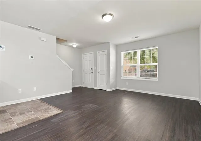 Photo 3 of Townhouse for sale at 1535 Hydrangea Ln, Mcdonough, GA 30253 | MLS# 7844568 | Listing updated on 2026-09-26