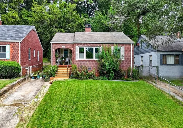 Photo 3 of Single family home for sale at 1755 Cascade Ter SW, Atlanta, GA 30311 | MLS# 7829841 | Listing updated on 2026-09-12