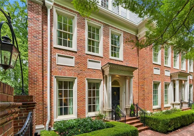 Photo 3 of Townhouse for sale at 39 W Wesley Rd NW #1, Atlanta, GA 30305 | MLS# 7811264 | Listing updated on 2026-09-14