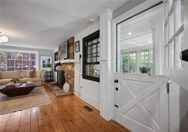 Photo 2 of Sale Pending at 45 Michelle Cir, Sandy Springs, GA 30342 | MLS# 7833924 | Listing updated on 2026-10-10