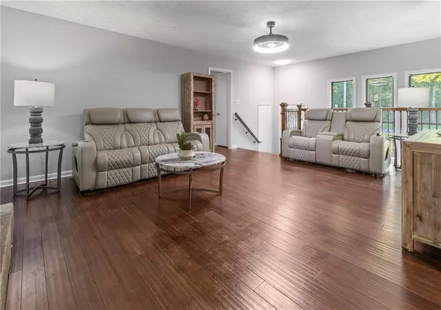 Photo 3 of Single family home for sale at 5792 Stonehaven Dr Nw, Kennesaw, GA 30152 | MLS# 7835350 | Listing updated on 2026-09-17