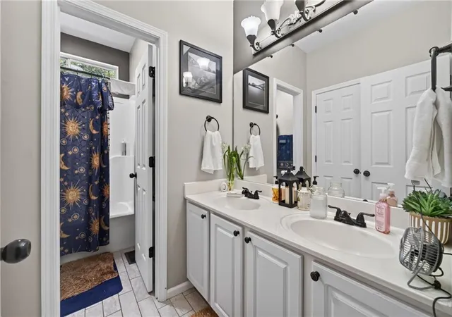 Photo 3 of Single family home for sale at 1855 Dartford Way, Hoschton, GA 30548 | MLS# 7834390 | Listing updated on 2026-09-11