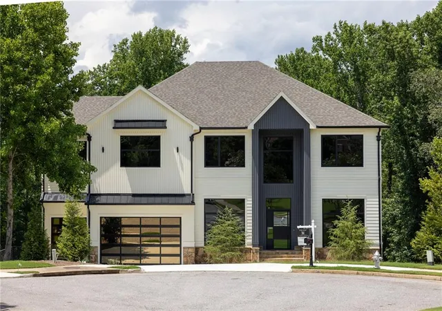 Photo 1 of Single family home for sale at 520 Heathmill Ct, Alpharetta, GA 30004 | MLS# 7835796 | Listing updated on 2026-09-11
