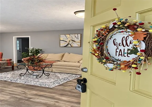 Photo 4 of Single family home for sale at 567 Center Hl Ave NW, Atlanta, GA 30318 | MLS# 7835321 | Listing updated on 2026-10-19