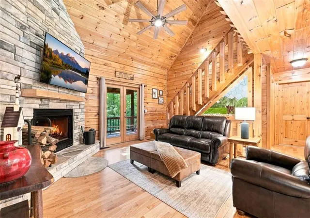 Photo 4 of Single family home for sale at 156 Cedar Ridge Rd, Blue Ridge, GA 30513 | MLS# 7834416 | Listing updated on 2026-09-09