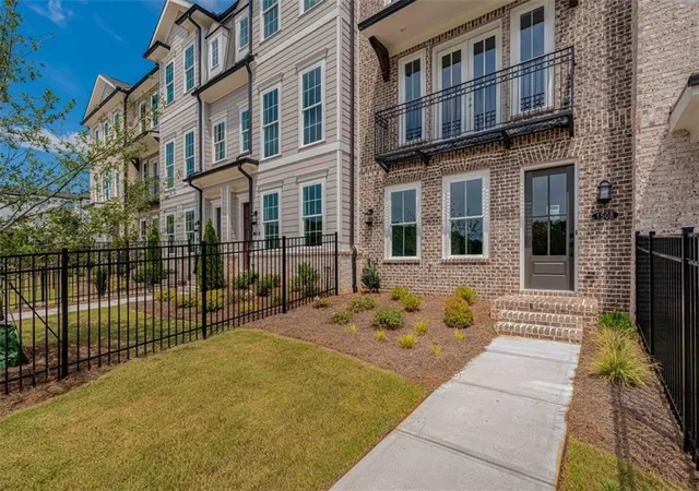 Photo 3 of Townhouse for sale at 1265 Northwyn Dr #257, Cumming, GA 30041 | MLS# 7844827 | Listing updated on 2026-10-22