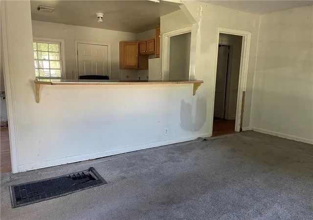 Photo 4 of Single family home for sale at 3006 Villa Esta Dr, Atlanta, GA 30341 | MLS# 7856954 | Listing updated on 2026-10-26