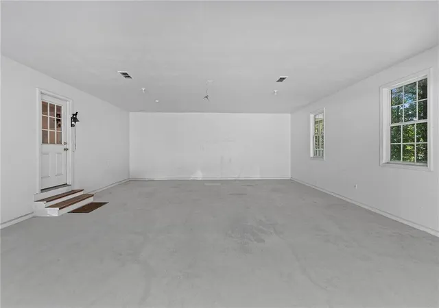 Photo 3 of Sale Pending at 370 Jordan Rd, Ball Ground, GA 30107 | MLS# 7830822 | Listing updated on 2026-09-19
