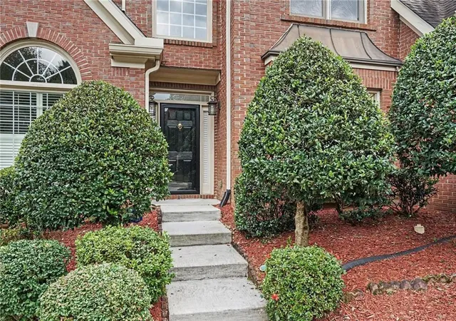 Photo 3 of Sale Pending at 1591 Oak Park Cvs, Decatur, GA 30033 | MLS# 7836712 | Listing updated on 2026-09-29