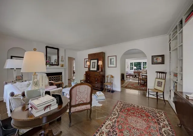 Photo 3 of Sale Pending at 2354 Hurst Dr Ne, Atlanta, GA 30305 | MLS# 7833915 | Listing updated on 2026-09-23