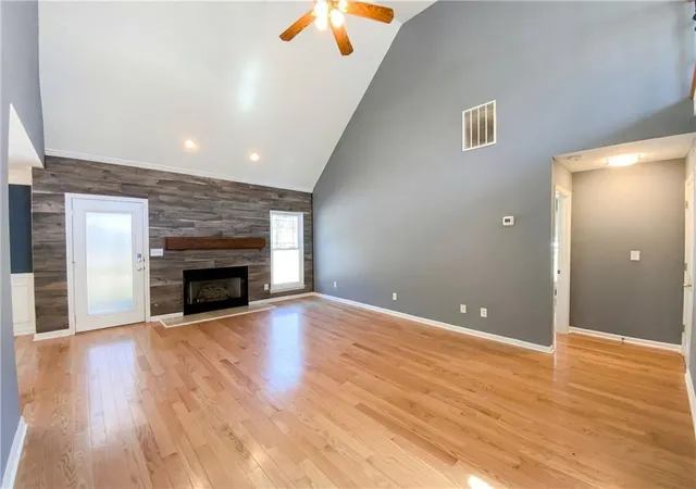Photo 3 of Single family home for sale at 123 King Richard Dr, Griffin, GA 30223 | MLS# 7835910 | Listing updated on 2026-09-20