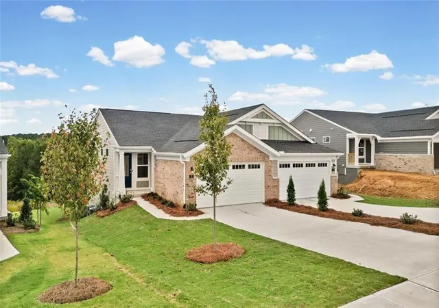 Photo 2 of Townhouse for sale at 35 Village Dr #29-A, Dawsonville, GA 30534 | MLS# 7776549 | Listing updated on 2026-10-29