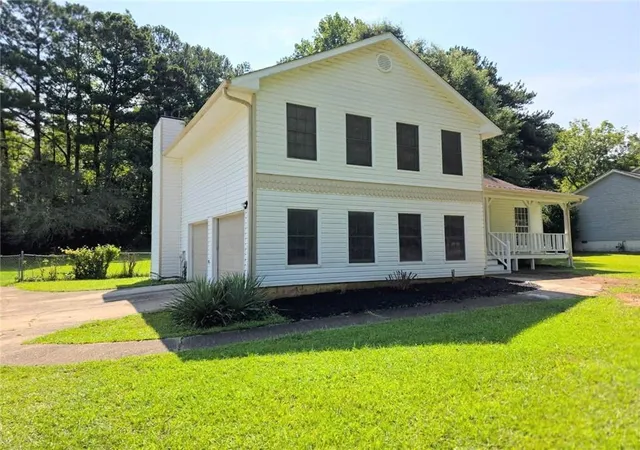 Photo 2 of Single family home for sale at 6196 Stimson Way, Riverdale, GA 30296 | MLS# 7818963 | Listing updated on 2026-09-04