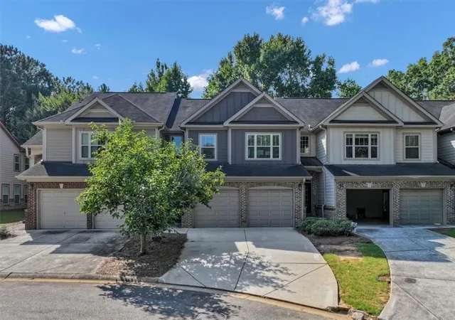 Photo 1 of Townhouse for sale at 117 Grampian Ct, Marietta, GA 30008 | MLS# 7833855 | Listing updated on 2026-09-16