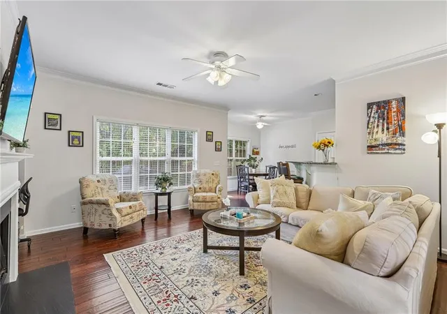 Photo 4 of Sale Pending at 3015 Saint Andrews Ct, Cumming, GA 30041 | MLS# 7843681 | Listing updated on 2026-10-08