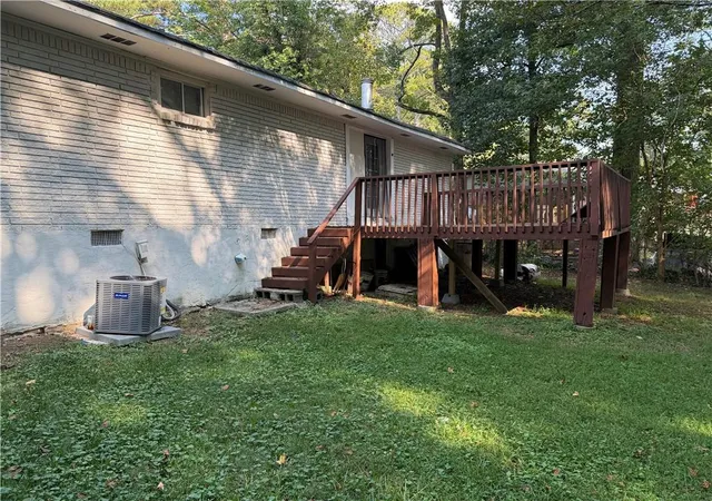 Photo 3 of Single family home for sale at 673 Jeb Stuart Dr, Jonesboro, GA 30238 | MLS# 7854844 | Listing updated on 2026-10-28