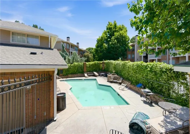 Photo 29 of Condo for sale at 200 Renaissance Pkwy Ne #304, Atlanta, GA 30308 | MLS# 7832387 | Listing updated on 2026-09-04
