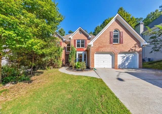 Photo 1 of Sale Pending at 638 Braidwood Dr Nw, Acworth, GA 30101 | MLS# 7830144 | Listing updated on 2026-10-07
