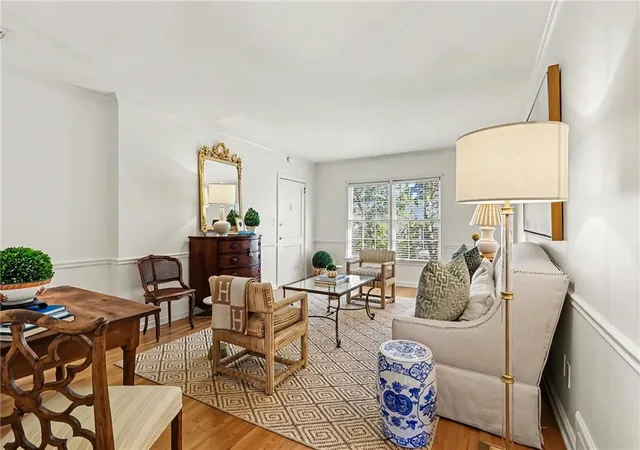 Listing Photo 1 - Condo for sale in building located at 3669 Peachtree Rd Ne, Atlanta, GA 30319 - Unit #2C
