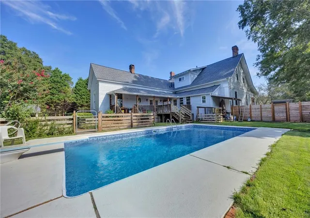 Photo 4 of Single family home for sale at 132 Field St, Newborn, GA 30056 | MLS# 7822327 | Listing updated on 2026-09-19