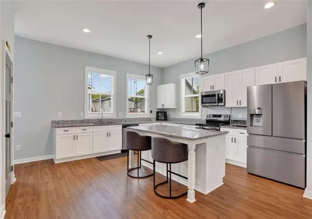 Photo 3 of Single family home for sale at 396 Lindsay St, Atlanta, GA 30314 | MLS# 7844836 | Listing updated on 2026-10-03