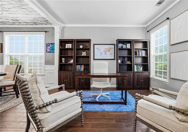 Photo 2 of Single family home for sale at 4998 Bright Hampton Dr Se, Atlanta, GA 30339 | MLS# 7836562 | Listing updated on 2026-09-13