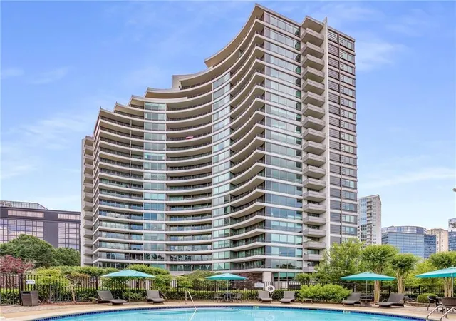 Photo 1 of Condo for sale at 700 Park Regency Pl Ne #707, Atlanta, GA 30326 | MLS# 7821458 | Listing updated on 2026-09-11