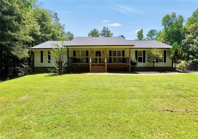 Photo 2 of Single family home for sale at 2182 Leguin Ml Rd, Locust Grove, GA 30248 | MLS# 7831445 | Listing updated on 2026-09-03