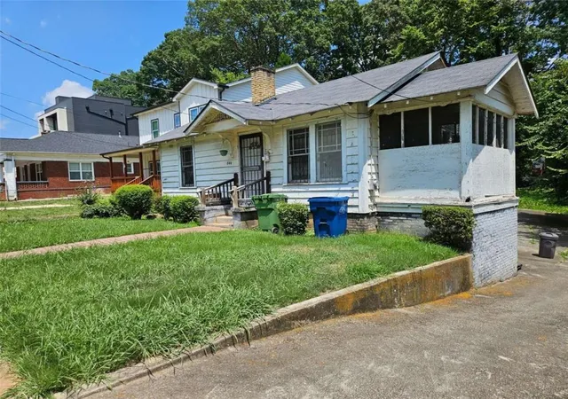 Photo 1 of Single family home for sale at 844 Westmont Rd, Atlanta, GA 30311 | MLS# 7832178 | Listing updated on 2026-09-13
