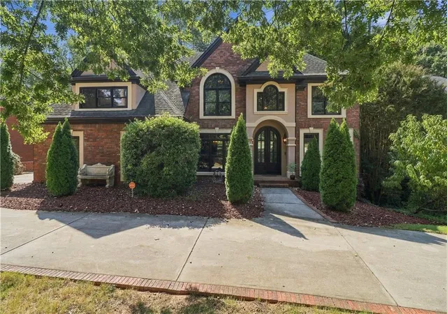 Photo 1 of Single family home for sale at 1300 Regency Ctr Dr, Atlanta, GA 30331 | MLS# 7841725 | Listing updated on 2026-09-23