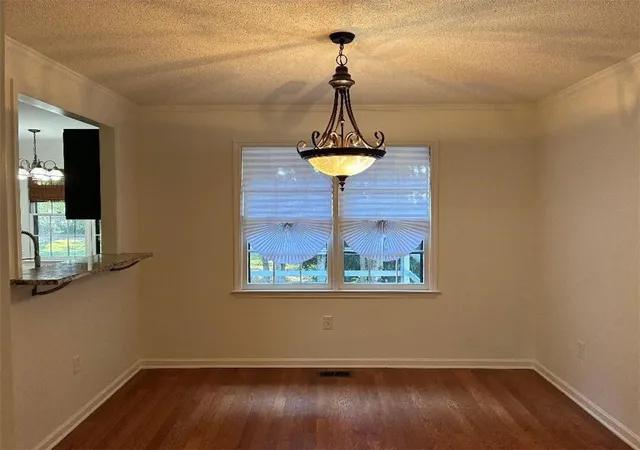 Photo 3 of Sale Pending at 143 Stonybrook Ct, Athens, GA 30605 | MLS# 7827828 | Listing updated on 2026-09-15
