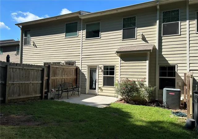 Photo 2 of Townhouse for sale at 5428 Sycamore Ct, Oakwood, GA 30566 | MLS# 7830403 | Listing updated on 2026-09-13