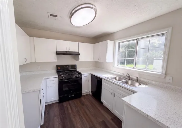 Photo 2 of Single family home for sale at 1337 Parkside Clb Dr, Lawrenceville, GA 30044 | MLS# 7835346 | Listing updated on 2026-09-11