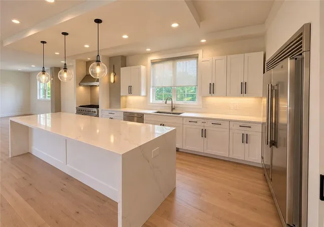 Photo 4 of Single family home for sale at 815 Welch St SW, Atlanta, GA 30310 | MLS# 7857344 | Listing updated on 2026-10-22