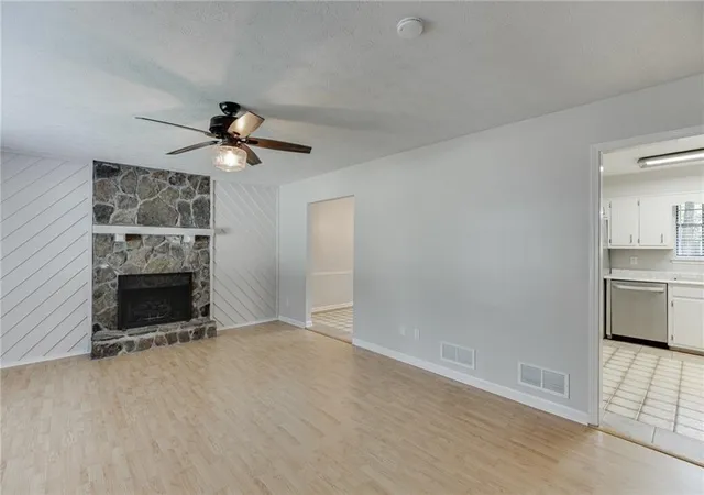 Photo 3 of Sale Pending at 978 Chartley Dr Sw, Lilburn, GA 30047 | MLS# 7836371 | Listing updated on 2026-10-11