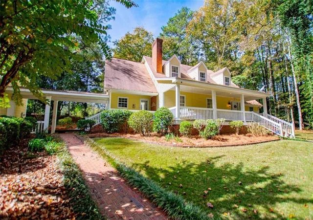 Photo 4 of Single family home for sale at 459 Bonner Rd, Carrollton, GA 30117 | MLS# 7860465 | Listing updated on 2026-10-29
