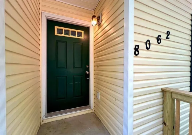 Photo 3 of Single family home for sale at 8062 Malone St, Douglasville, GA 30134 | MLS# 7832690 | Listing updated on 2026-09-04