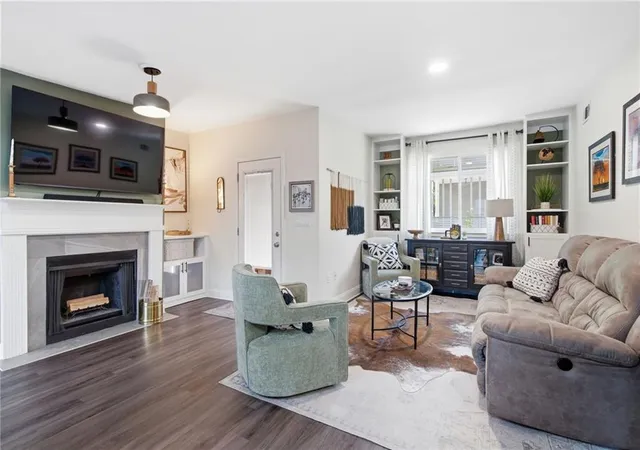 Photo 3 of Single family home for sale at 846 Saint Charles Unit C Ave NE #C, Atlanta, GA 30306 | MLS# 7842390 | Listing updated on 2026-09-24