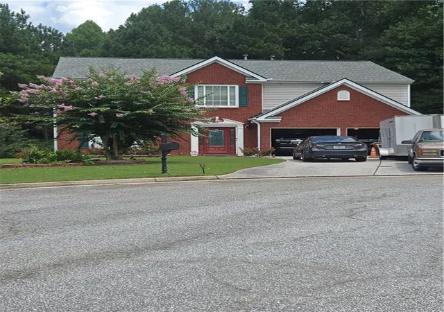 Photo 1 of Single family home for sale at 2306 Greenside Dr, Austell, GA 30106 | MLS# 7828290 | Listing updated on 2026-09-11