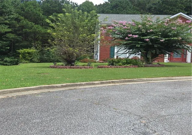 Photo 2 of Single family home for sale at 2306 Greenside Dr, Austell, GA 30106 | MLS# 7828290 | Listing updated on 2026-09-11