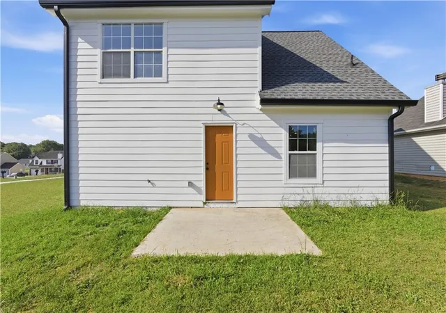 Photo 4 of Single family home for sale at 257 Marsh Glen Dr, Jonesboro, GA 30238 | MLS# 7835681 | Listing updated on 2026-09-11