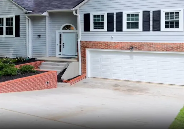 Photo 3 of Single family home for sale at 4281 Meadow Dr, Duluth, GA 30096 | MLS# 7834272 | Listing updated on 2026-09-09