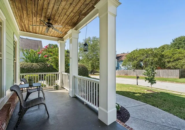 Photo 3 of Sale Pending at 2416 Boulder Crk Way SE, Atlanta, GA 30316 | MLS# 7835479 | Listing updated on 2026-09-20