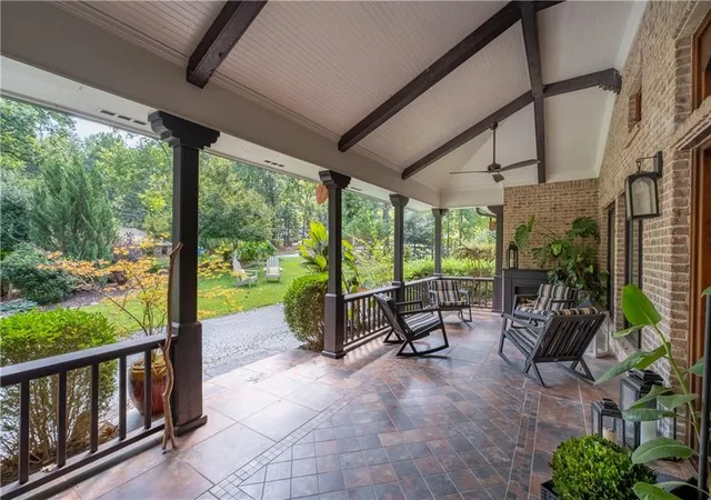 Photo 4 of Sale Pending at 8180 Innsbruck Dr, Sandy Springs, GA 30350 | MLS# 7836377 | Listing updated on 2026-09-26