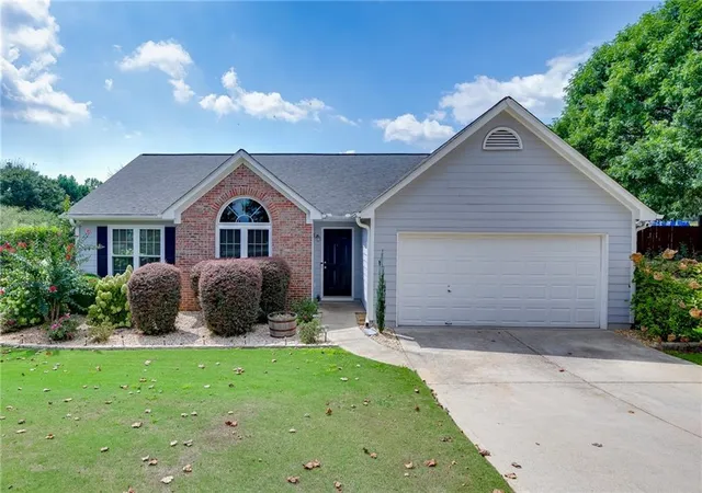 Photo 1 of Sale Pending at 8860 Creekstone Pl, Gainesville, GA 30506 | MLS# 7832124 | Listing updated on 2026-10-12