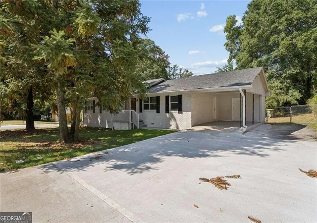 Photo 1 of Single family home for sale at 546 Lamar Dr, Forest Park, GA 30297 | MLS# 7836014 | Listing updated on 2026-09-11