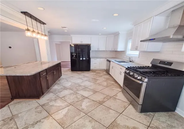 Photo 2 of Single family home for sale at 709 Sunny Fld Ln, Lawrenceville, GA 30043 | MLS# 7831987 | Listing updated on 2026-09-09