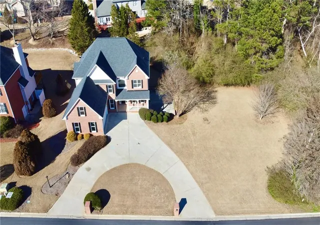 Photo 3 of Single family home for sale at 4287 Trotters Way Dr, Snellville, GA 30039 | MLS# 7833641 | Listing updated on 2026-09-07